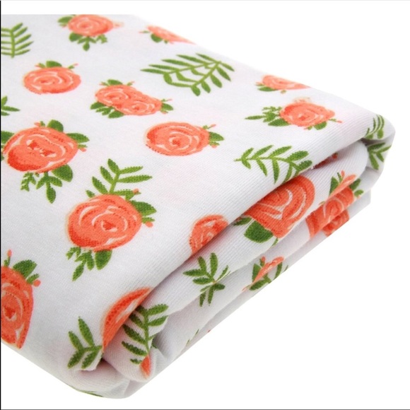 Swaddle with matching headband πΆπ»π - Picture 6 of 7